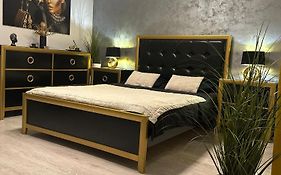 GOLDEN MIRAGE Militari Residence